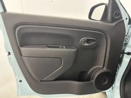 Photo 10 Renault Twingo  III Achat Intégral - 21