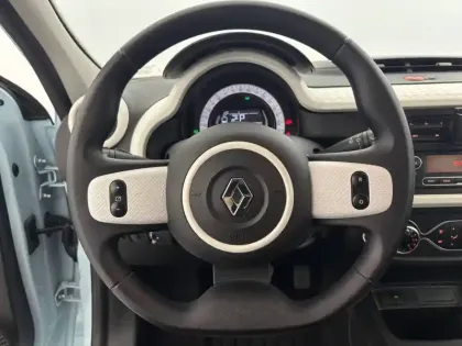 Photo 15 Renault Twingo  III Achat Intégral - 21