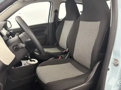 Photo 8 Renault Twingo  III Achat Intégral - 21