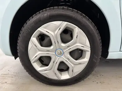 Photo 18 Renault Twingo  III Achat Intégral - 21