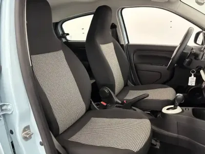 Photo 13 Renault Twingo  III Achat Intégral - 21