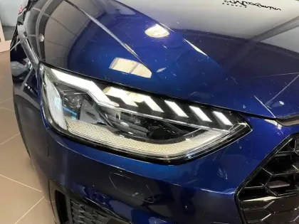 Photo 31 Audi A4  Avant 35 TFSI 150 S tronic 7