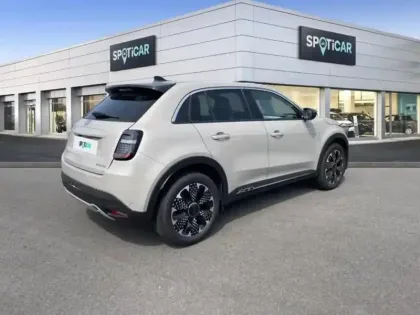 Photo 4 Fiat 600  1.2 Hybrid 100ch La Prima DCT6