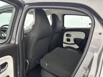 Photo 23 Renault Twingo  III Achat Intégral - 21