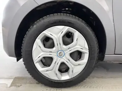 Photo 18 Renault Twingo  III Achat Intégral - 21