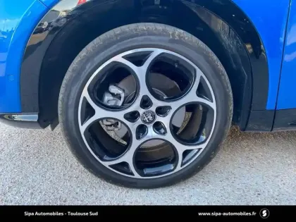 Photo 10 Alfa Romeo Tonale  1.3 Hybride Rechargeable PHEV 280ch AT6 e-Q4