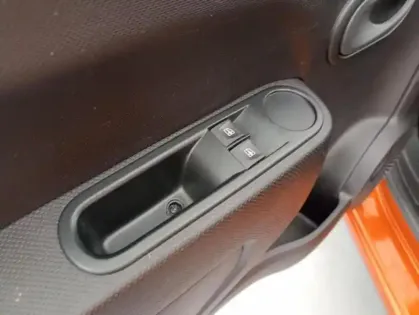 Photo 36 Renault Twingo E-TECH ELECTRIQUE III Authentic