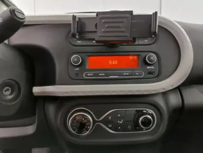 Photo 30 Renault Twingo E-TECH ELECTRIQUE III Authentic