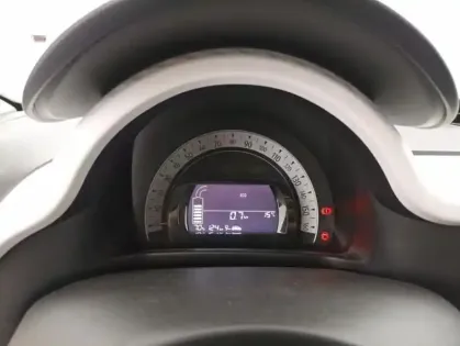 Photo 32 Renault Twingo E-TECH ELECTRIQUE III Authentic