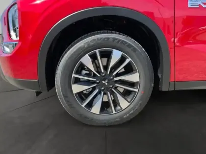 Photo 13 Mitsubishi Outlander  2.4 PHEV 306ch Invite + 4WD