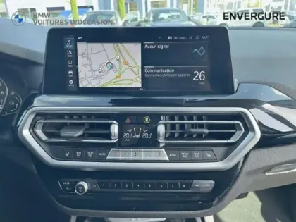 Photo 10 BMW X3  xDrive30e 292ch Business Design