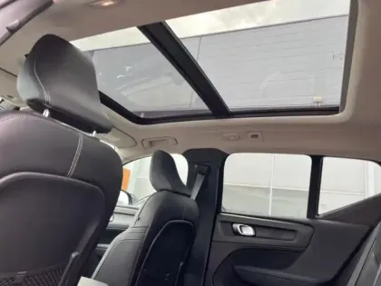 Photo 11 Volvo Xc40  B3 163ch Lounge Edition DCT 7