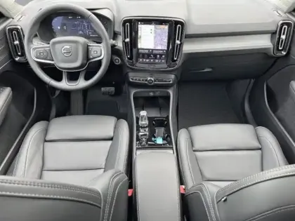 Photo 6 Volvo Xc40  B3 163ch Lounge Edition DCT 7