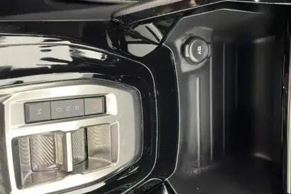 Photo 15 Peugeot 208  PureTech 100 S&S EAT8