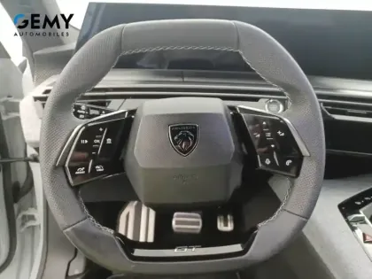 Photo 25 Peugeot 5008  Hybrid 145 e-DCS6