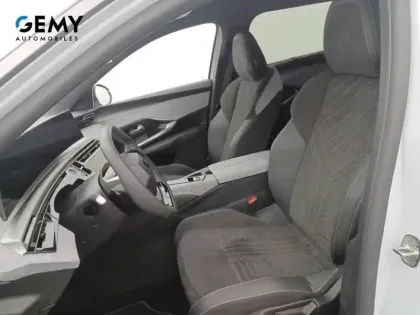 Photo 8 Peugeot 5008  Hybrid 145 e-DCS6