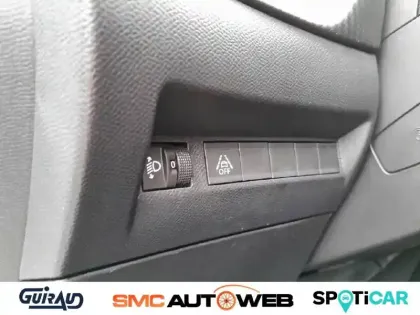 Photo 41 Peugeot 208  ELECTRIQUE 50 KWH 136