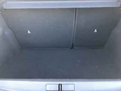 Photo 25 Peugeot 208  Hybrid 100 e-DCS6