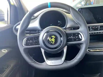 Photo 21 Abarth 500  e 155 ch