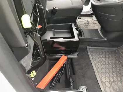 Photo 41 Peugeot Partner  FOURGON M 650 KG BLUEHDI 100 S&S BVM6