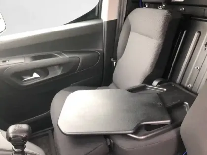 Photo 32 Peugeot Partner  FOURGON M 650 KG BLUEHDI 100 S&S BVM6