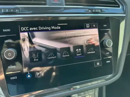 Photo 23 Volkswagen Tiguan  2.0 TDI 150ch DSG7