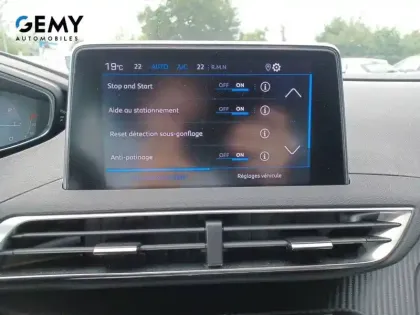 Photo 11 Peugeot 3008  PureTech 130ch S&S BVM6