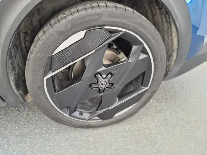 Photo 10 Peugeot 408  PHEV 225 e-EAT8