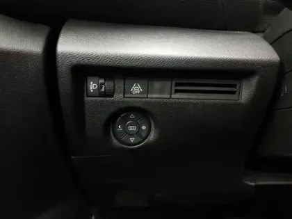 Photo 16 Citroën C4  BlueHDi 130 S&S EAT8 Shine Pack