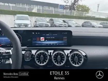 Photo 7 Mercedes CLA  200 d 150ch AMG Line 8G-DCT