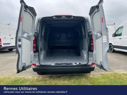 Photo 21 Volkswagen Transporter Gén. VII (T7) Ph1 Business 4