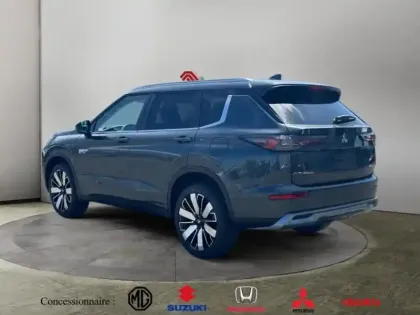 Photo 2 Mitsubishi Outlander  2.4 PHEV 306ch Intense 4WD