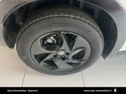 Photo 122 Alfa Romeo Junior  1.2 Ibrida 145 ch eDCT6