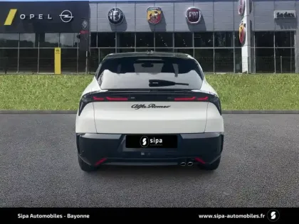 Photo 92 Alfa Romeo Junior  1.2 Ibrida 145 ch eDCT6