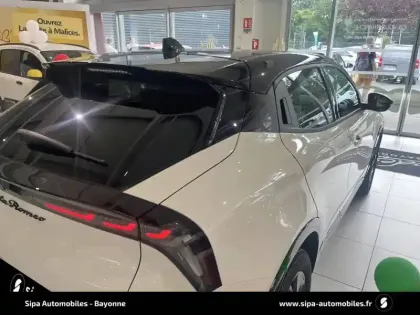 Photo 74 Alfa Romeo Junior  1.2 Ibrida 145 ch eDCT6