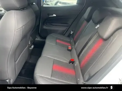 Photo 97 Alfa Romeo Junior  1.2 Ibrida 145 ch eDCT6