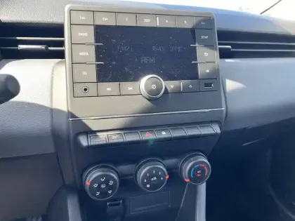 Photo 11 Renault Clio  SCe 65