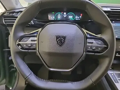 Photo 28 Peugeot 308  PureTech 130ch S&S EAT8