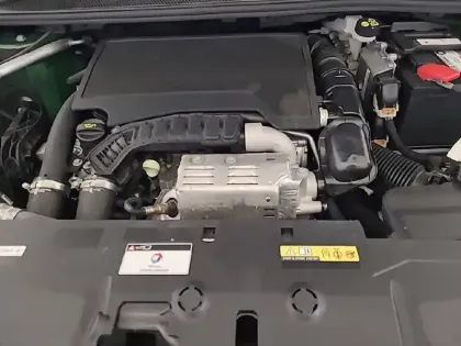 Photo 34 Peugeot 308  PureTech 130ch S&S EAT8