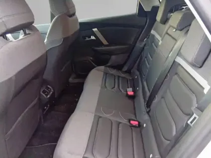 Photo 11 Citroën C4  Hybride 136 e-DCS6