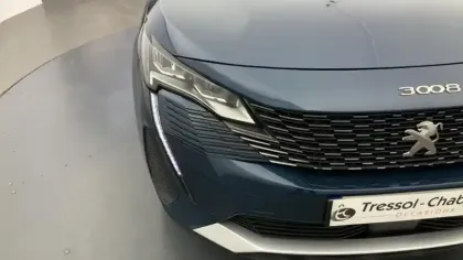 Photo 13 Peugeot 3008  Hybrid 136 e-DCS6 Allure Pack