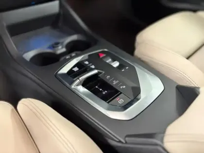 Photo 9 BMW Serie 1 Série 1 120A 170ch M Sport DKG7