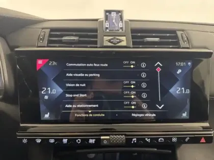 Photo 14 DS DS 7  Crossback PureTech 180ch Rivoli Automatique