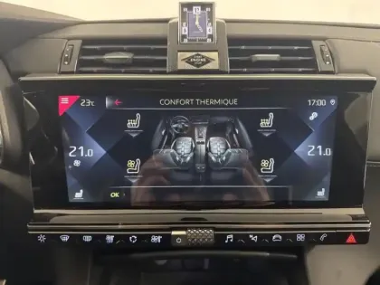 Photo 13 DS DS 7  Crossback PureTech 180ch Rivoli Automatique