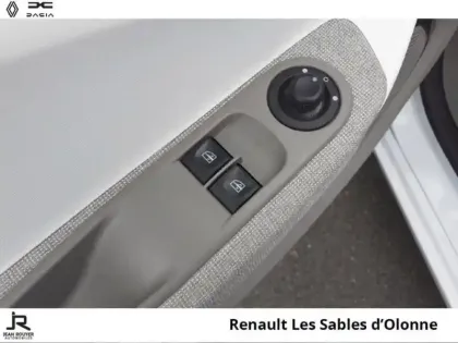 Photo 13 Renault Zoé Zoe Zen charge normale R90 MY19