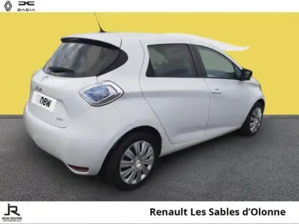 Photo 11 Renault Zoé Zoe Zen charge normale R90 MY19