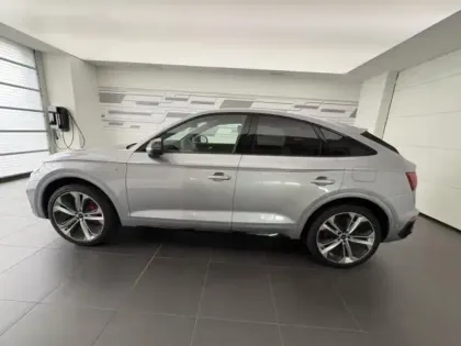 Photo 9 Audi Q5  Sportback 55 TFSI e 367ch S line quattro S tronic 7