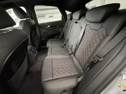 Photo 11 Audi Q5  Sportback 55 TFSI e 367ch S line quattro S tronic 7