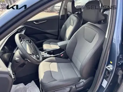 Photo 10 Kia Niro  1.6 GDi 183ch PHEV Active Business DCT6