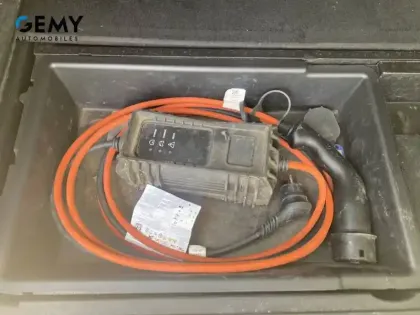 Photo 40 Peugeot 3008  Hybrid4 300 e-EAT8